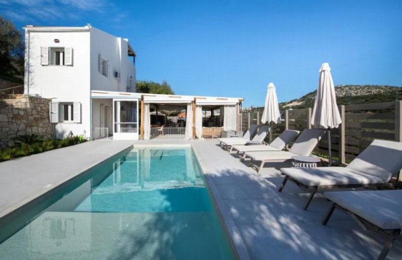 Almyrida Kreta: Moderne 2-Schlafzimmer-Villa mit privatem Pool in Almyrida zu verkaufen Haus kaufen